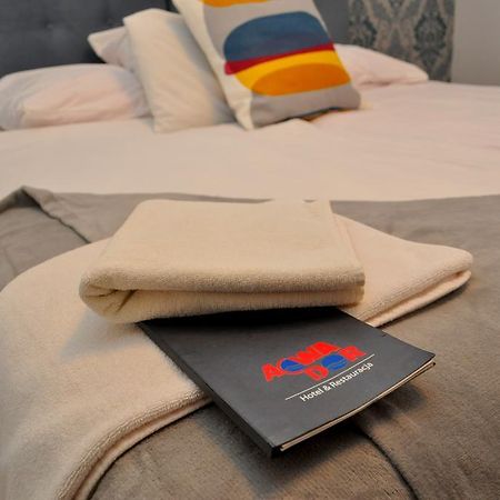 Acwador Hotel Pleszew Buitenkant foto